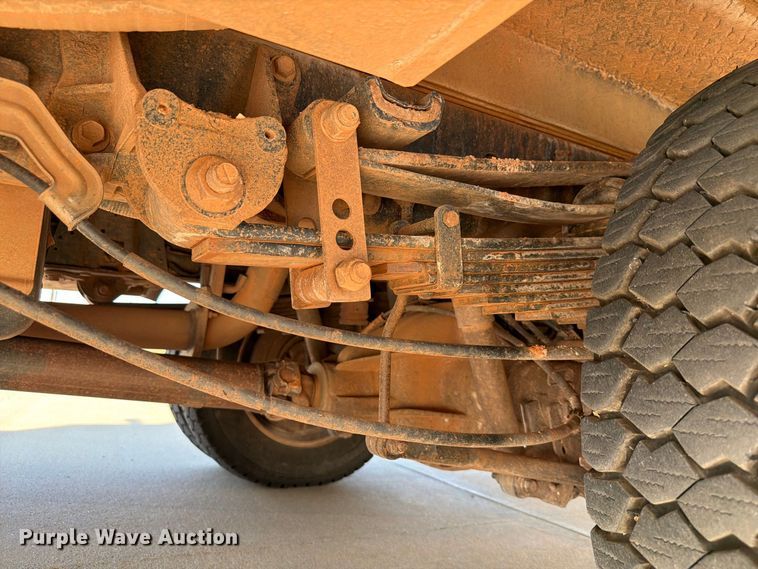 image for item EW8959 2019 Ford F550 Super Duty bucket truck