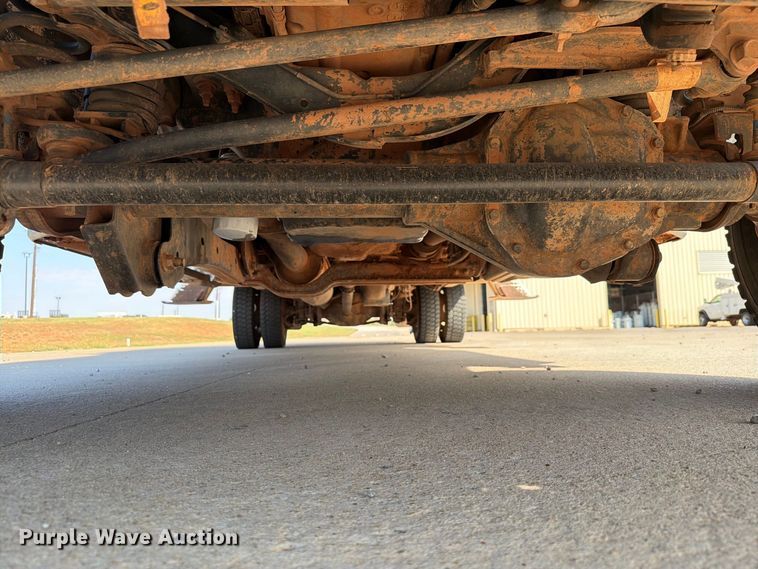 image for item EW8959 2019 Ford F550 Super Duty bucket truck