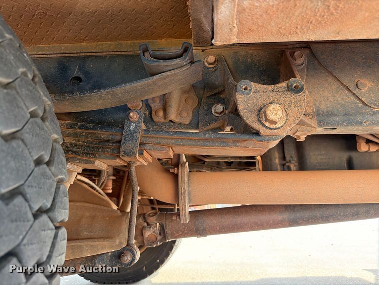 image for item EW8959 2019 Ford F550 Super Duty bucket truck