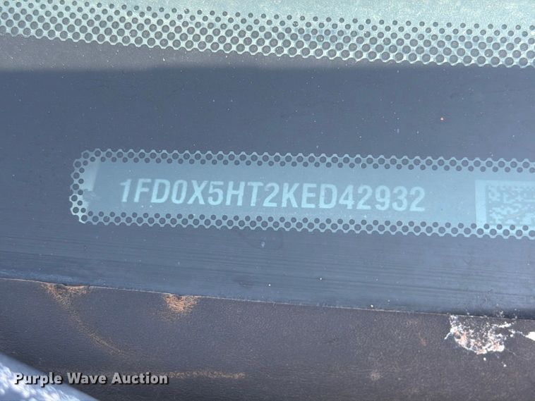 image for item EW8959 2019 Ford F550 Super Duty bucket truck