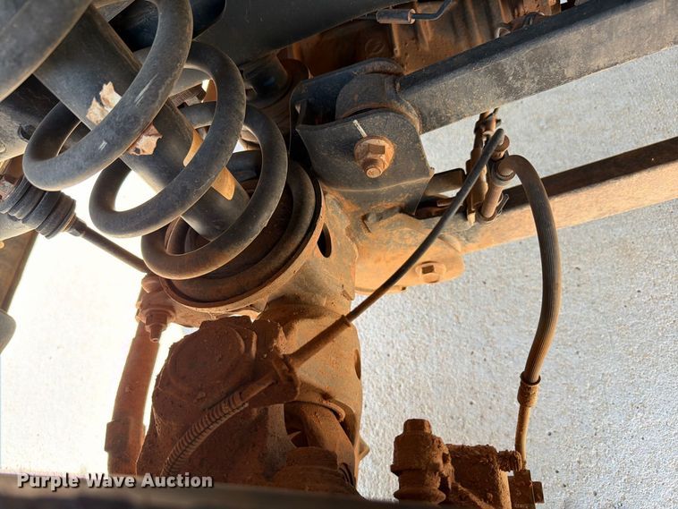 image for item EW8960 2020 RAM 5500HD bucket truck