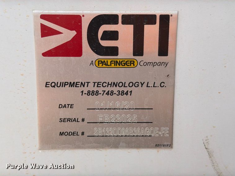 image for item EW8961 2020 RAM 5500HD bucket truck