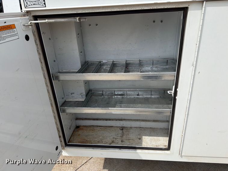 image for item EW8969 2016 Ford E350 Super Duty utility van