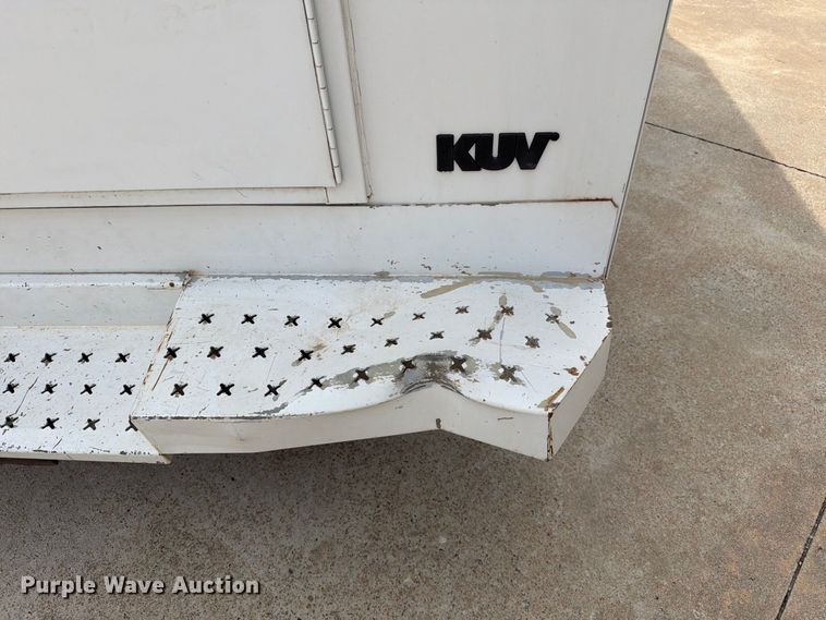 image for item EW8969 2016 Ford E350 Super Duty utility van