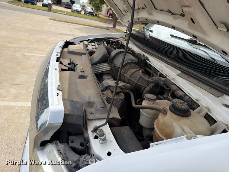 image for item EW8969 2016 Ford E350 Super Duty utility van