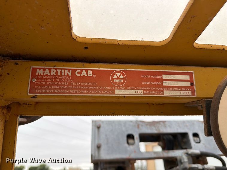 image for item EW8973 Caterpillar VC60D forklift
