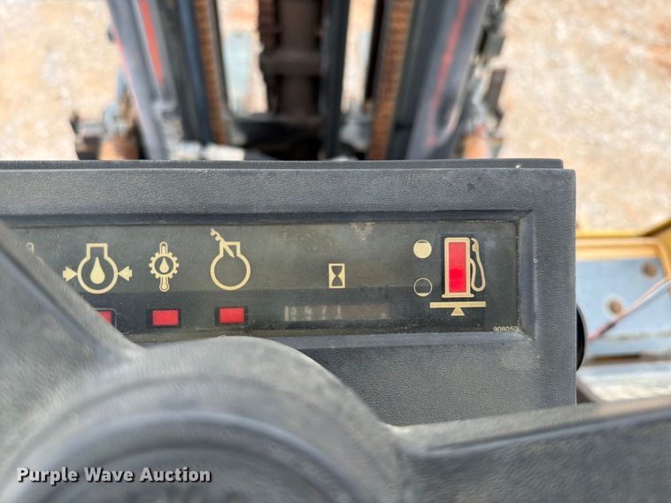 image for item EW8973 Caterpillar VC60D forklift