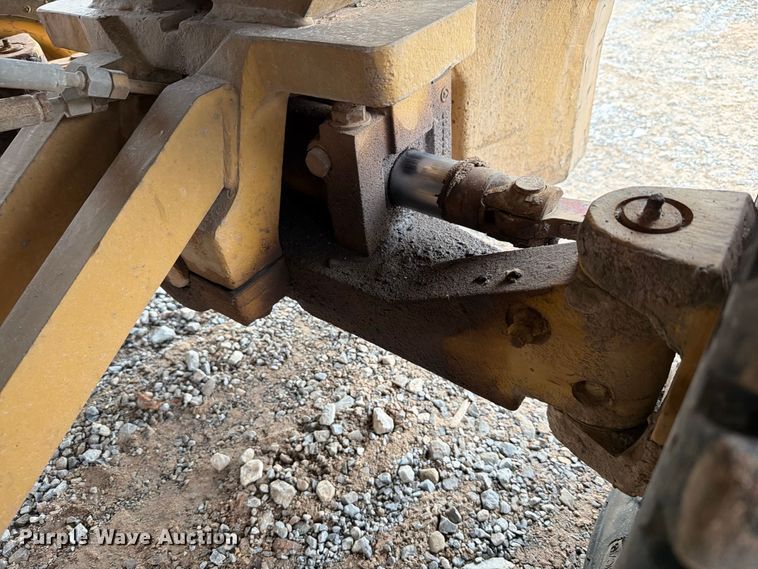 image for item EW8973 Caterpillar VC60D forklift