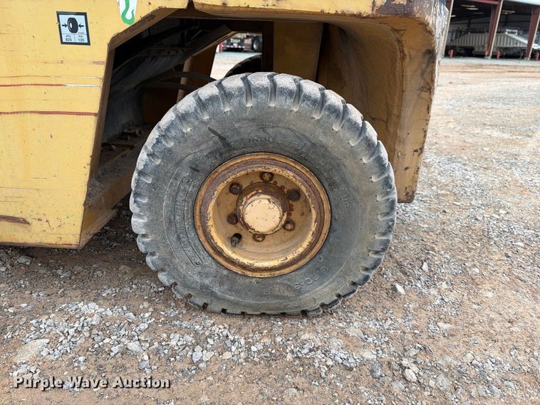 image for item EW8973 Caterpillar VC60D forklift