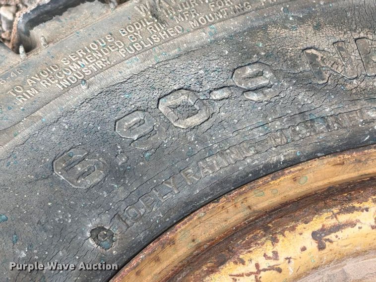 image for item EW8973 Caterpillar VC60D forklift