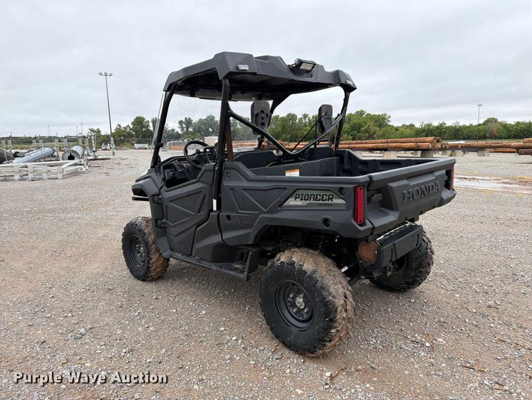 image for item EW8977 2019 Honda Pioneer 1000 utility vehicle