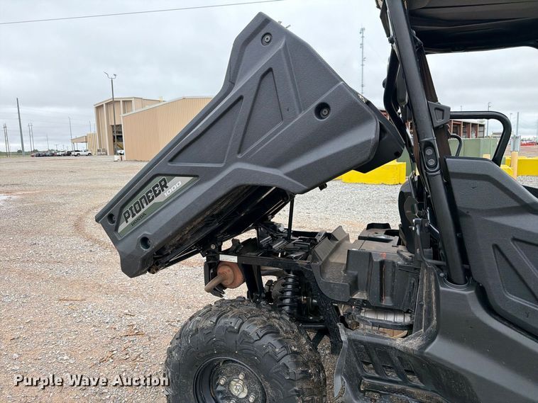 image for item EW8977 2019 Honda Pioneer 1000 utility vehicle