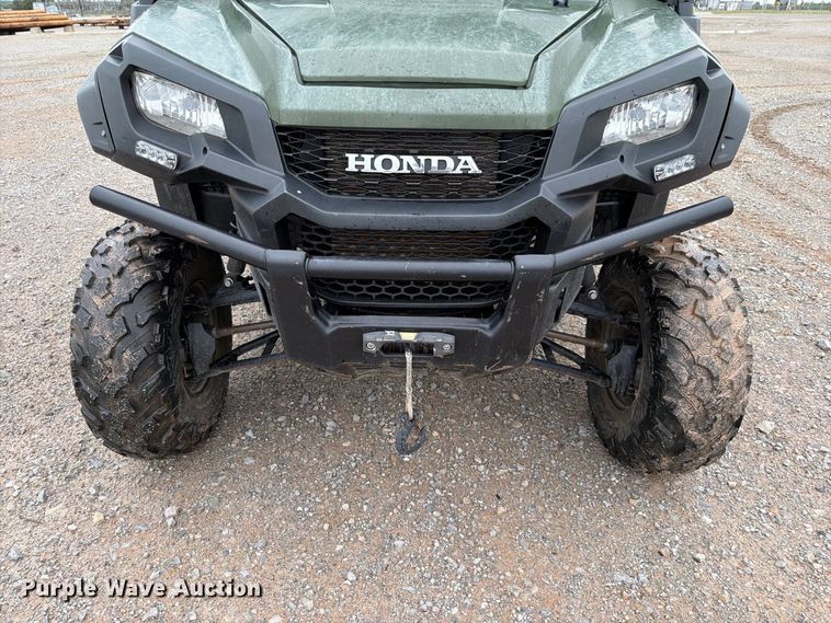 image for item EW8977 2019 Honda Pioneer 1000 utility vehicle