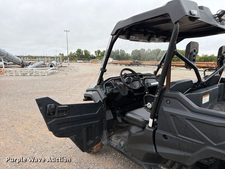 image for item EW8977 2019 Honda Pioneer 1000 utility vehicle