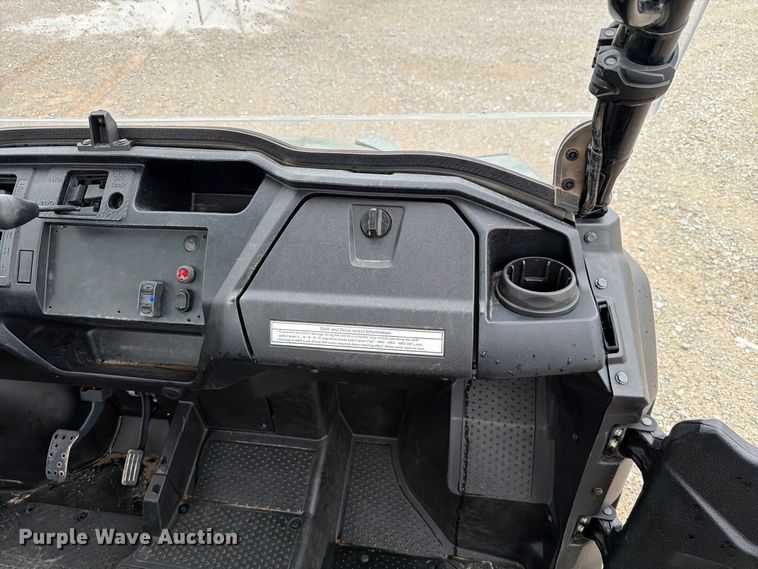 image for item EW8977 2019 Honda Pioneer 1000 utility vehicle