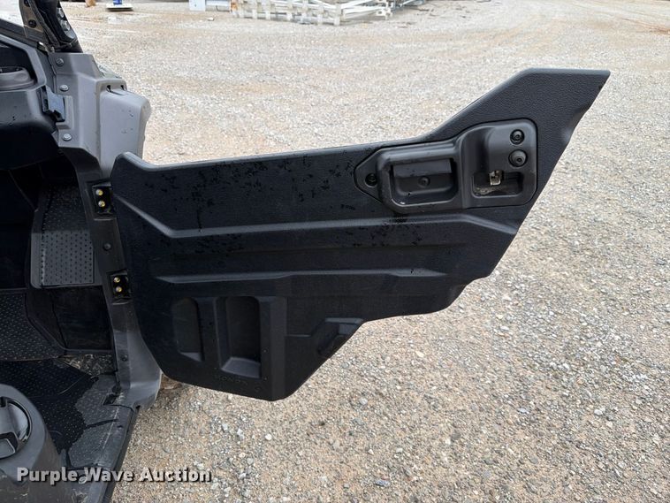 image for item EW8977 2019 Honda Pioneer 1000 utility vehicle