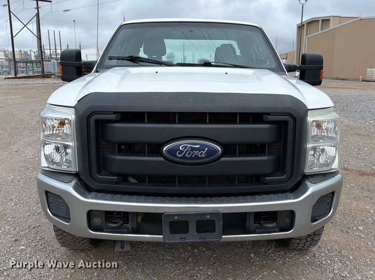 image for item EW8982 2016 Ford F250 Super Duty Ext. Cab pickup truck