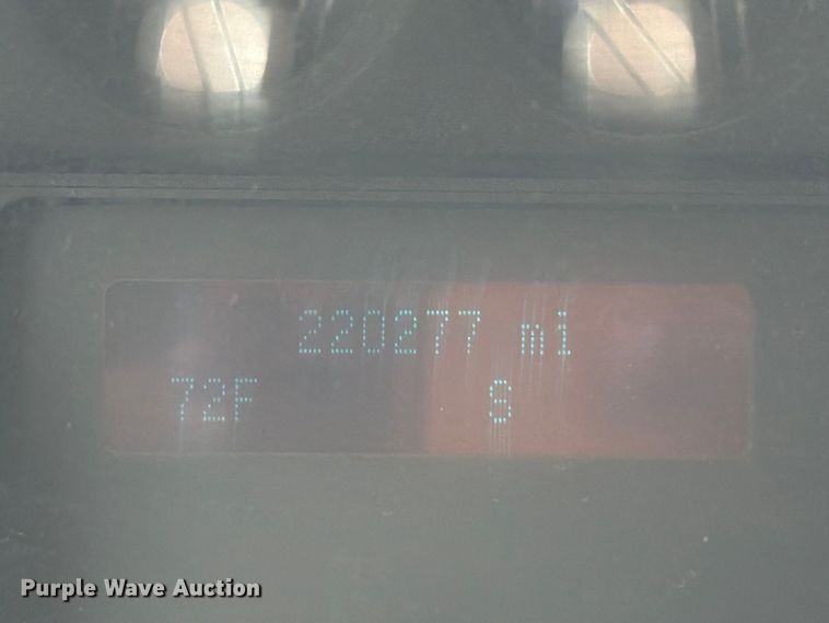 image for item EW8982 2016 Ford F250 Super Duty Ext. Cab pickup truck