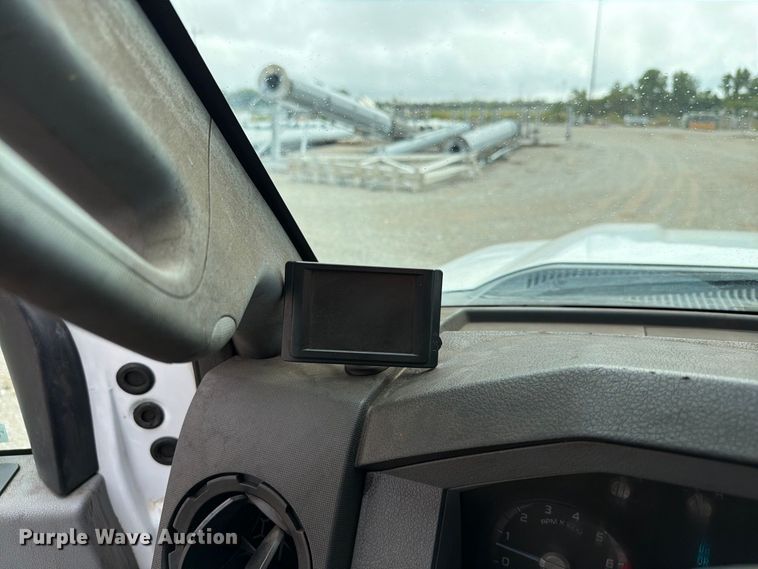 image for item EW8982 2016 Ford F250 Super Duty Ext. Cab pickup truck