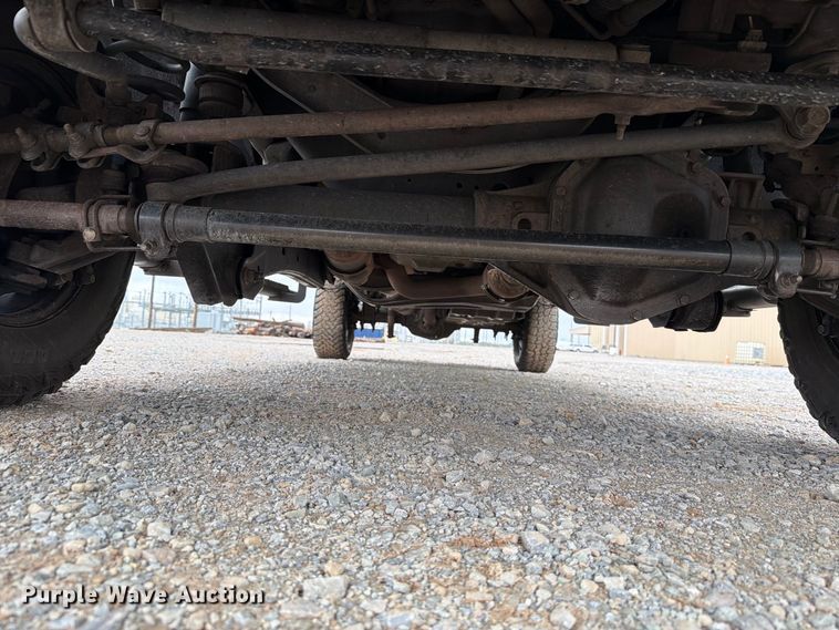 image for item EW8982 2016 Ford F250 Super Duty Ext. Cab pickup truck