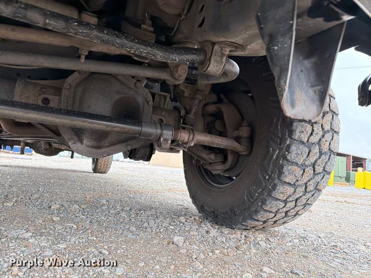 image for item EW8982 2016 Ford F250 Super Duty Ext. Cab pickup truck