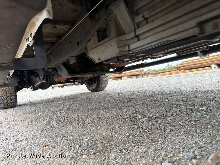 image for item EW8982 2016 Ford F250 Super Duty Ext. Cab pickup truck