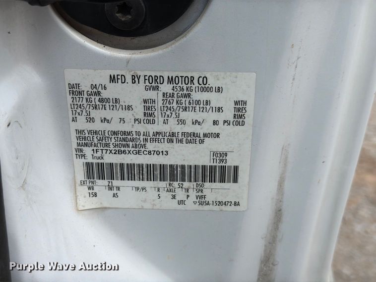 image for item EW8982 2016 Ford F250 Super Duty Ext. Cab pickup truck