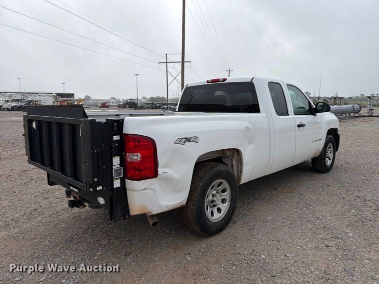 image for item EW8983 2008 Chevrolet Silverado 1500 Ext. Cab pickup truck
