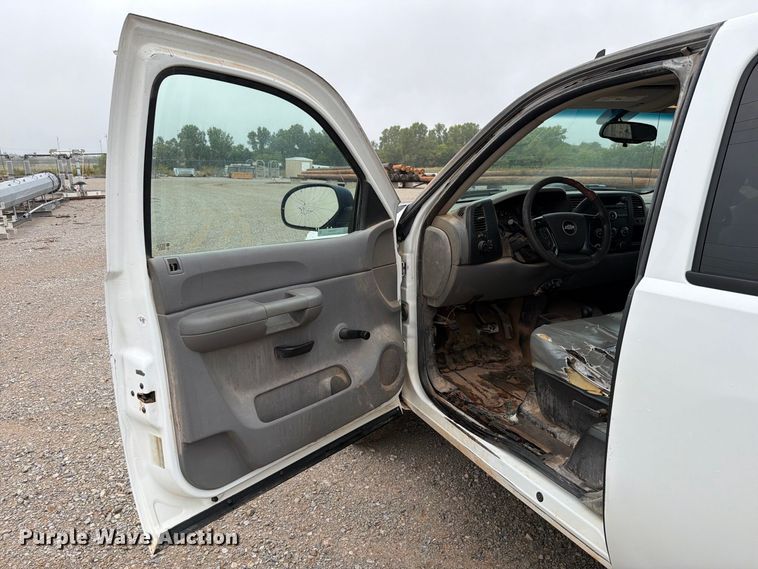image for item EW8983 2008 Chevrolet Silverado 1500 Ext. Cab pickup truck