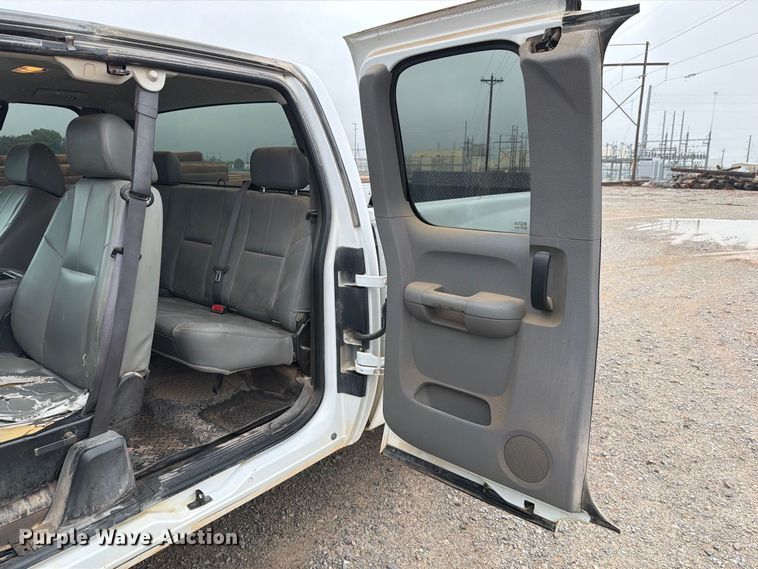 image for item EW8983 2008 Chevrolet Silverado 1500 Ext. Cab pickup truck