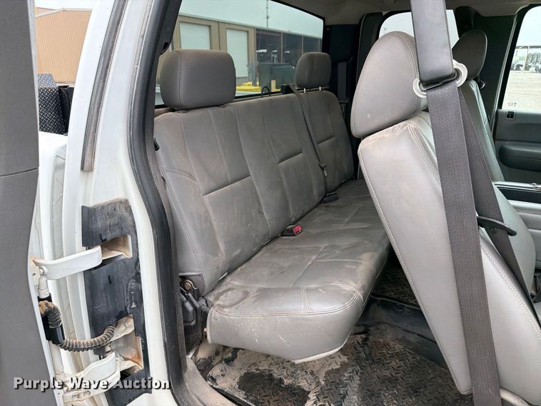 image for item EW8983 2008 Chevrolet Silverado 1500 Ext. Cab pickup truck