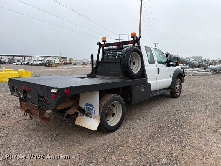 image for item EW8984 2016 Ford F550 flatbed truck