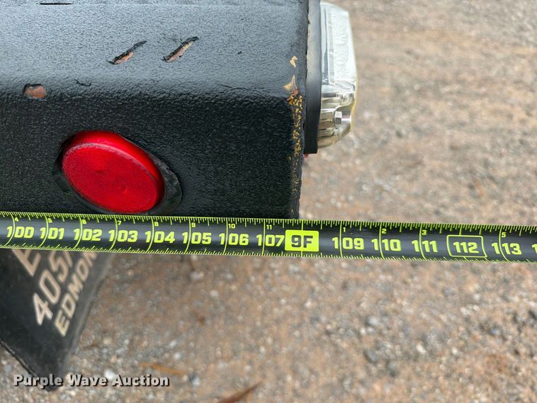 image for item EW8984 2016 Ford F550 flatbed truck