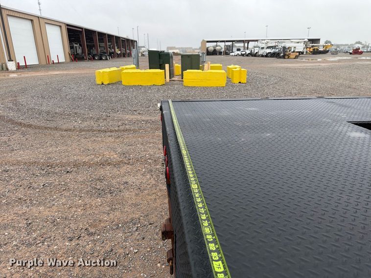 image for item EW8984 2016 Ford F550 flatbed truck