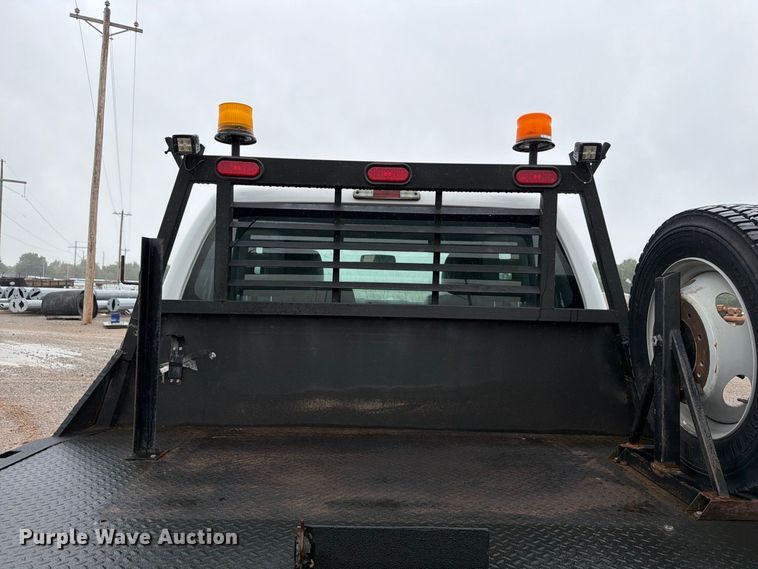 image for item EW8984 2016 Ford F550 flatbed truck