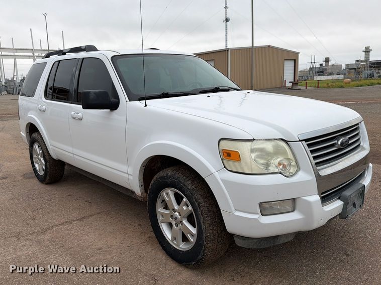 image for item EW8985 2010 Ford Explorer SUV