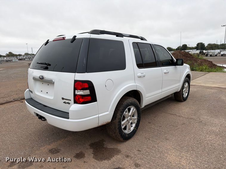 image for item EW8985 2010 Ford Explorer SUV