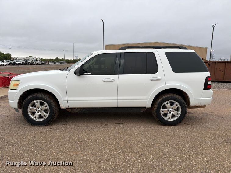 image for item EW8985 2010 Ford Explorer SUV