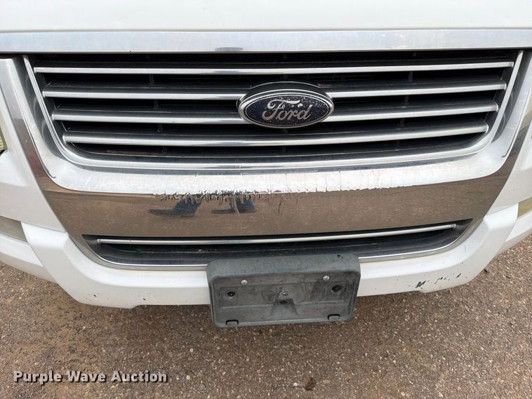 image for item EW8985 2010 Ford Explorer SUV