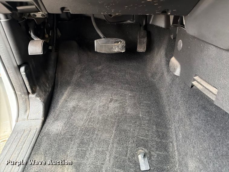 image for item EW8985 2010 Ford Explorer SUV