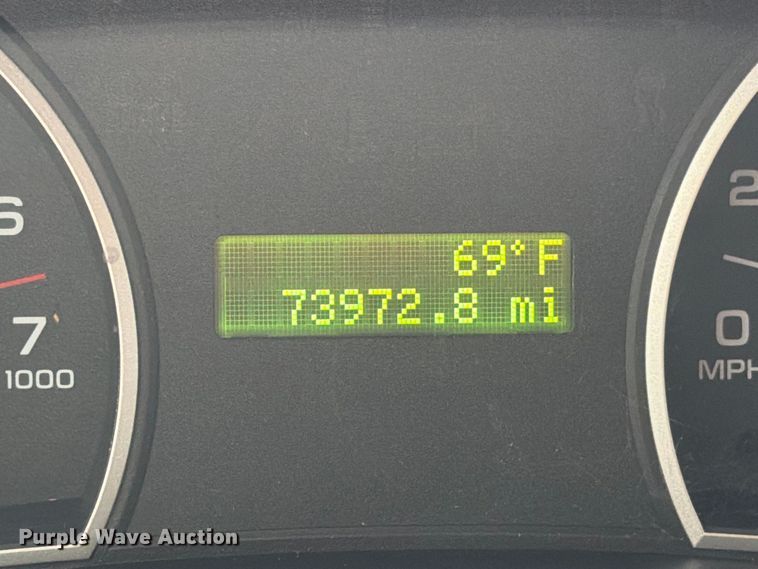 image for item EW8985 2010 Ford Explorer SUV