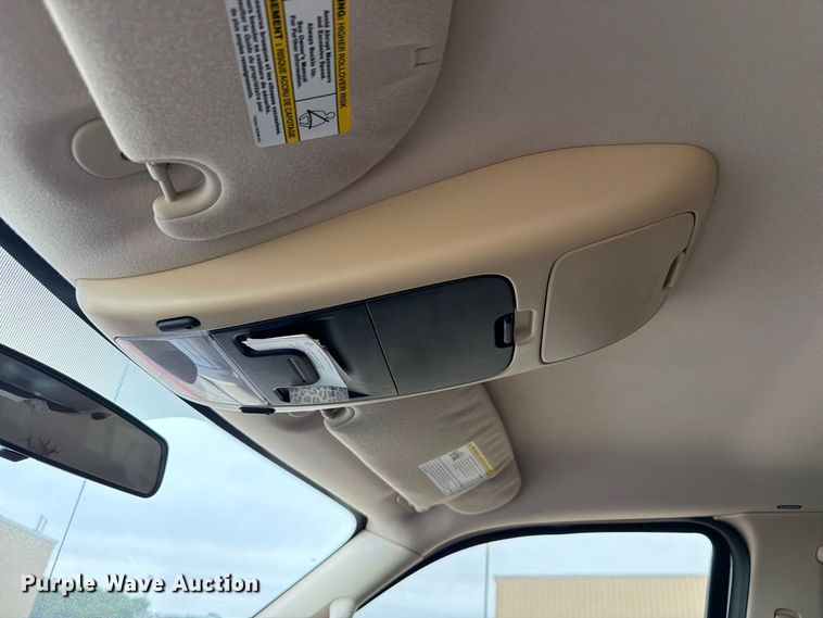 image for item EW8985 2010 Ford Explorer SUV