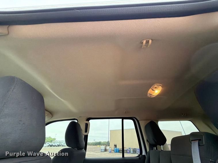 image for item EW8985 2010 Ford Explorer SUV