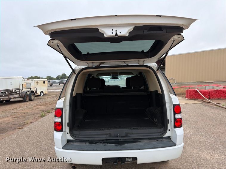 image for item EW8985 2010 Ford Explorer SUV