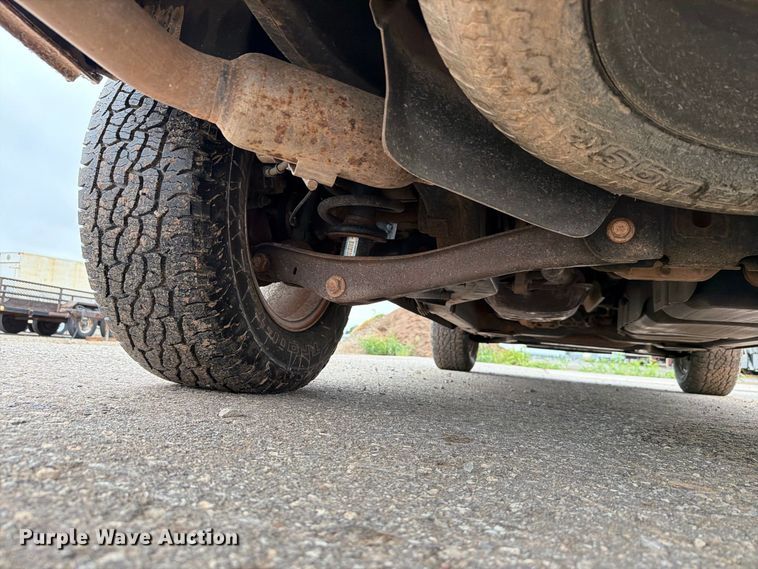 image for item EW8985 2010 Ford Explorer SUV