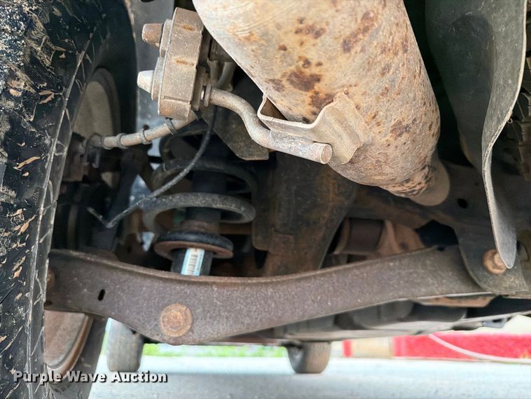image for item EW8985 2010 Ford Explorer SUV