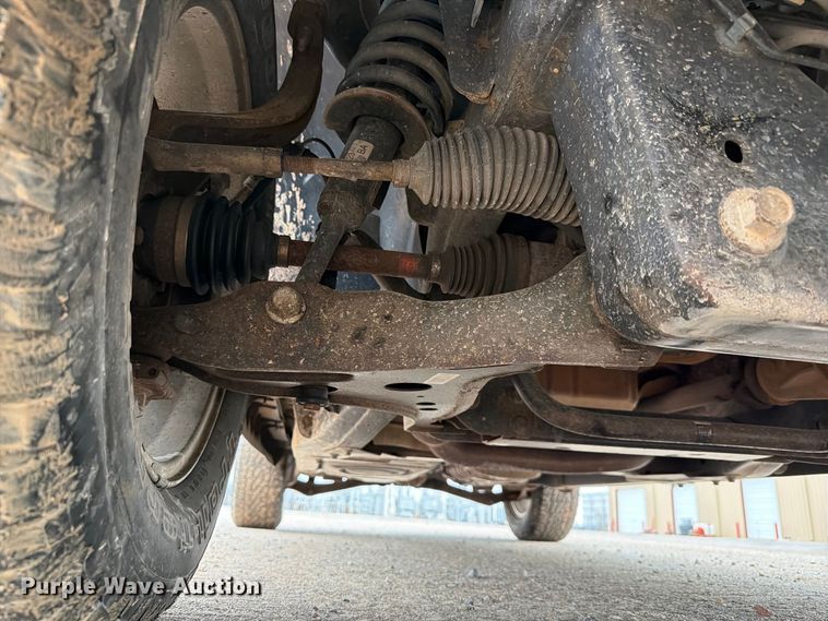 image for item EW8985 2010 Ford Explorer SUV