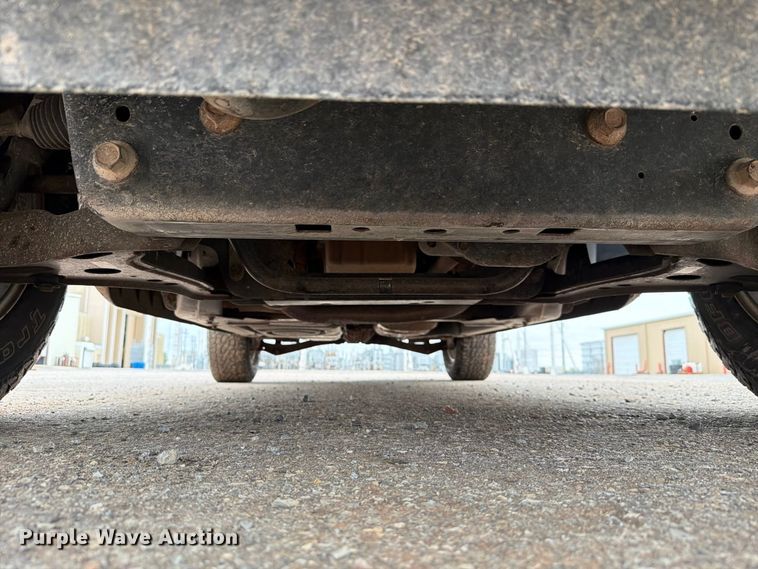 image for item EW8985 2010 Ford Explorer SUV