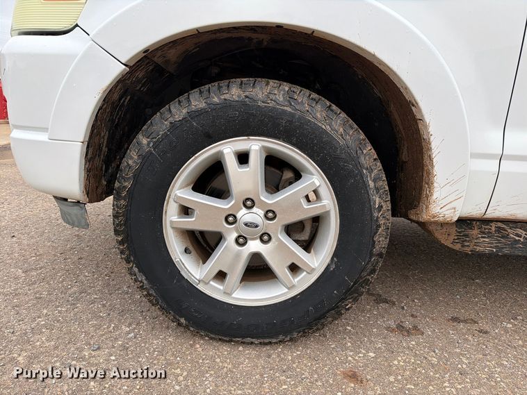 image for item EW8985 2010 Ford Explorer SUV