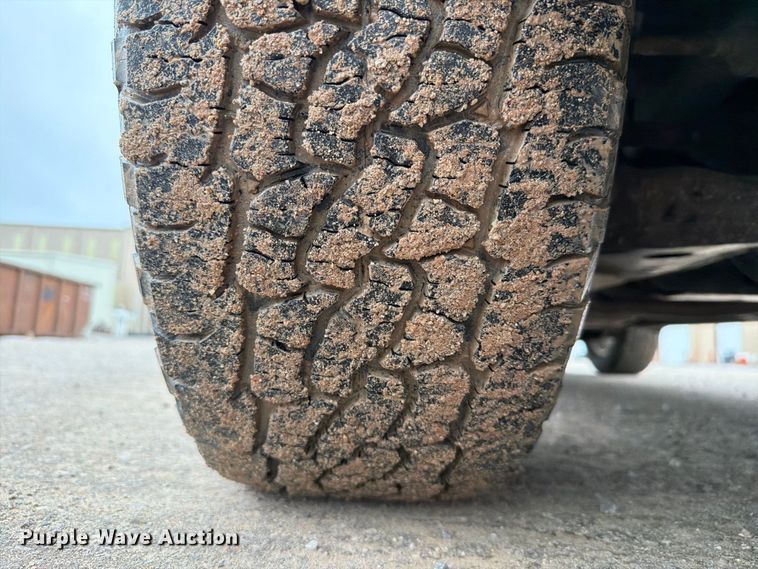 image for item EW8985 2010 Ford Explorer SUV